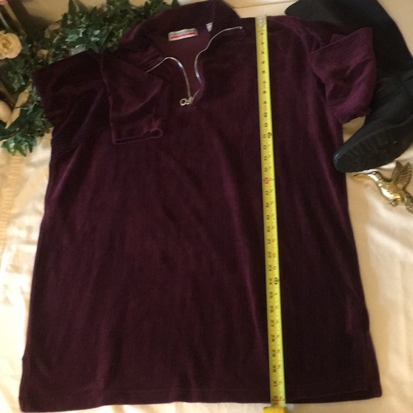 Amanda Smith Sport Top - Picture 5 of 8